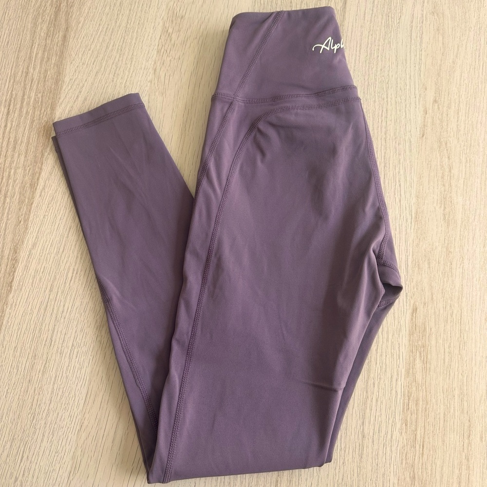 Alphalete leggings